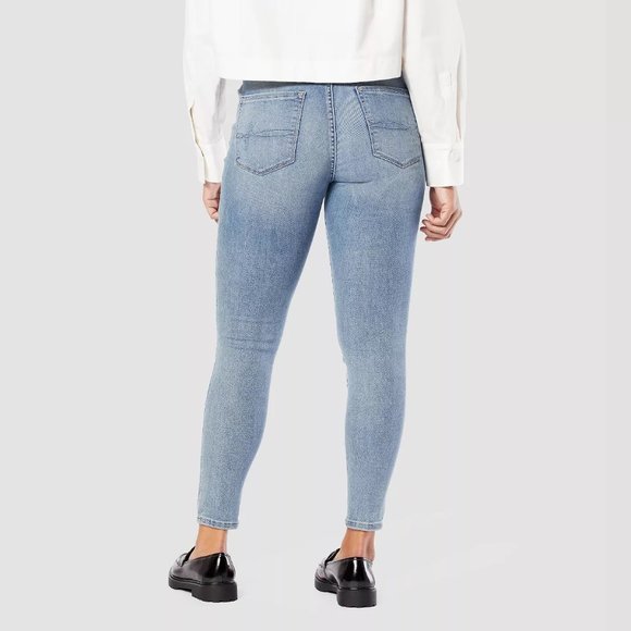 Denizen Levi's Women's High-Rise Super Skinny Jeans 4 W27 - Picture 2 of 7